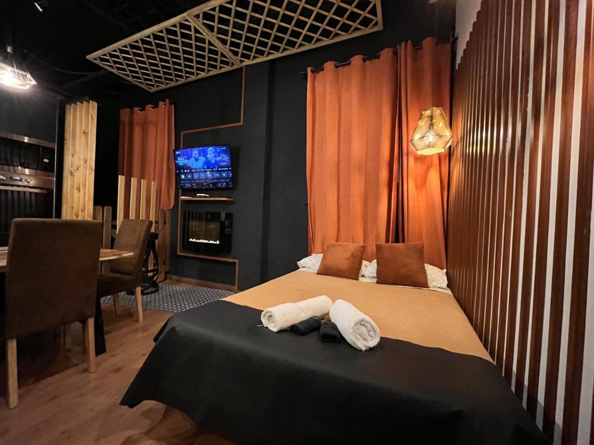Chic2 Luxury Gran Via Apartment Madrid Exterior foto